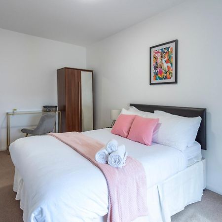 Dazzling Room Near Paddington/Elizabeth Stn London Exterior photo