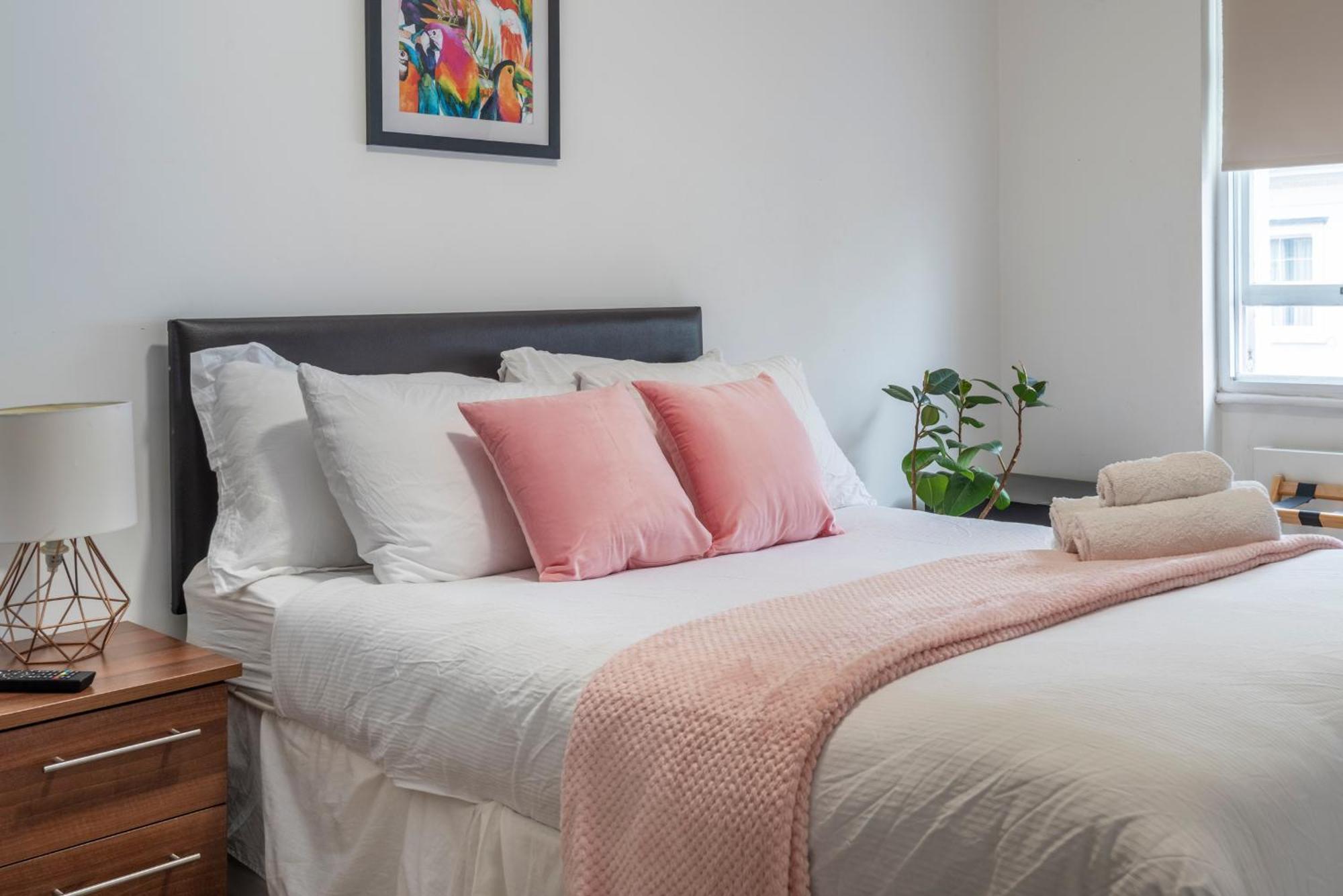 Dazzling Room Near Paddington/Elizabeth Stn London Exterior photo